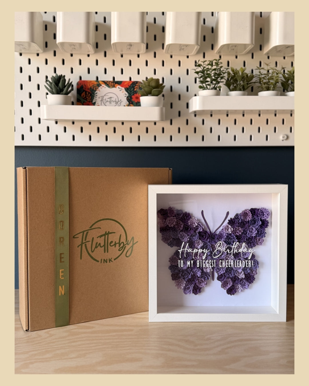 Butterfly Frame - 25x25cm